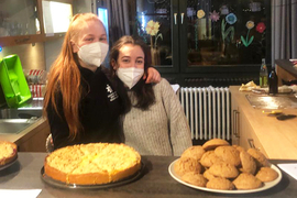 Leckeres Kuchenangebot zum Don Bosco Tag im Jugendtreff
