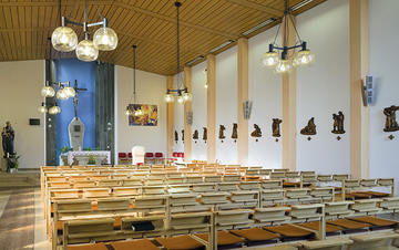 Innenansicht der Hauskapelle im Don Bosco Zentrum